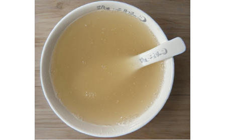 葛粉沖調(diào)新手必看！告別“白色尷尬”，一碗晶瑩剔透的有機(jī)野生葛根粉是這樣沖出來的！